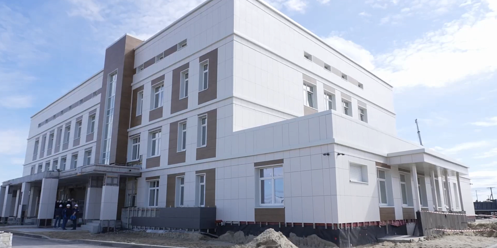 Дмитрий Артюхов посетил Новый Уренгой, высоко оценив преображение города к юбилею