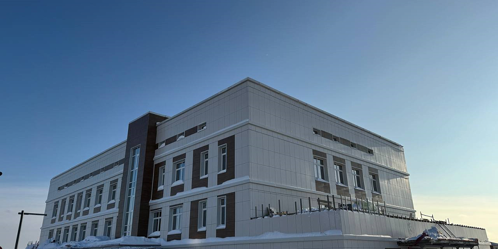 Строительство новой участковой больницы в Коротчаево входит в финальную стадию